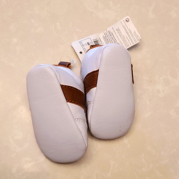 COPY - NWT baby sneakers - Picture 4 of 5